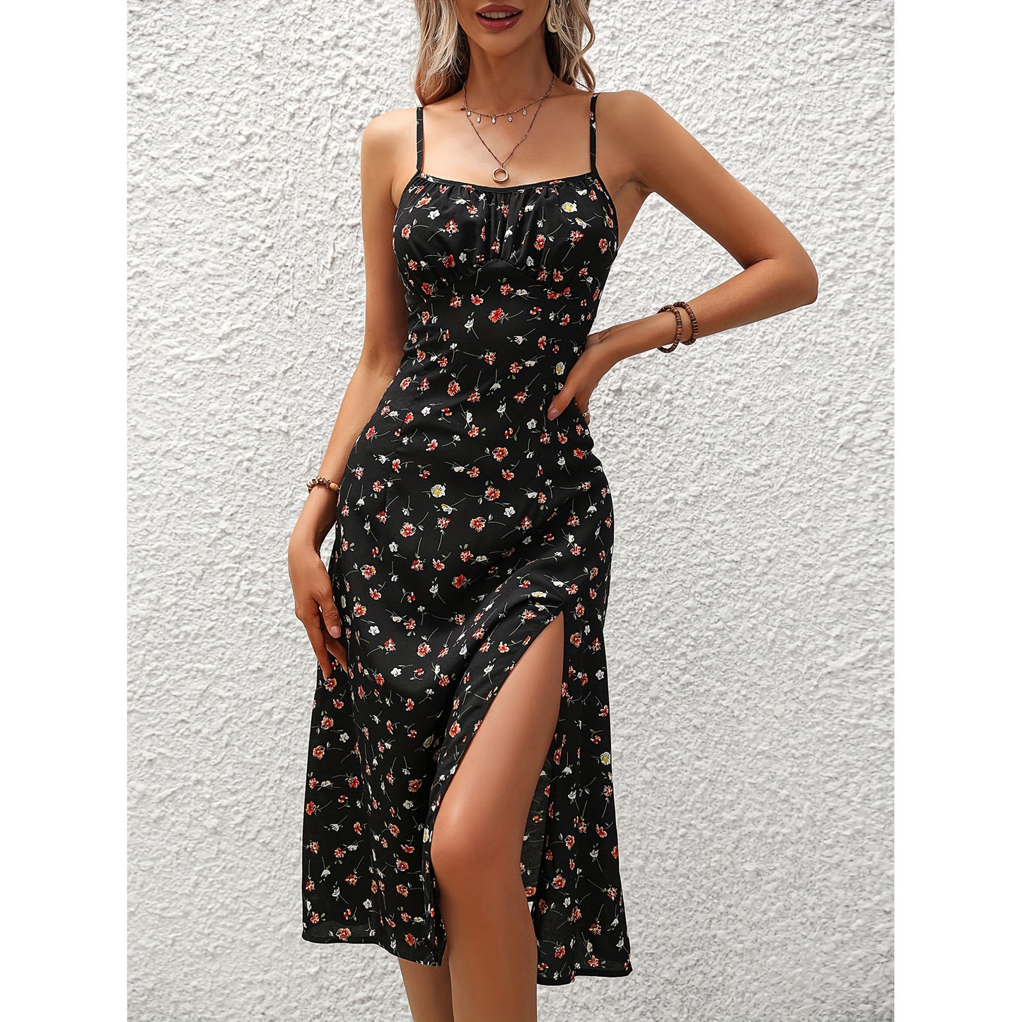 Chic Polka Dot Suspender Dress – Flowy, Feminine & Breezy
