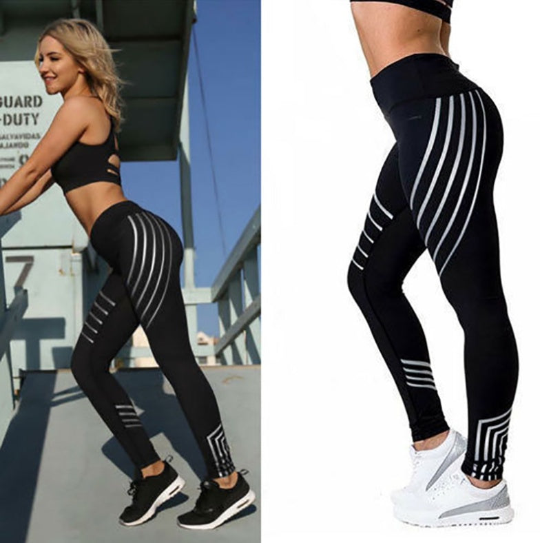 GlowMotion™ Black Glowing Leggings – Autumn Fit"