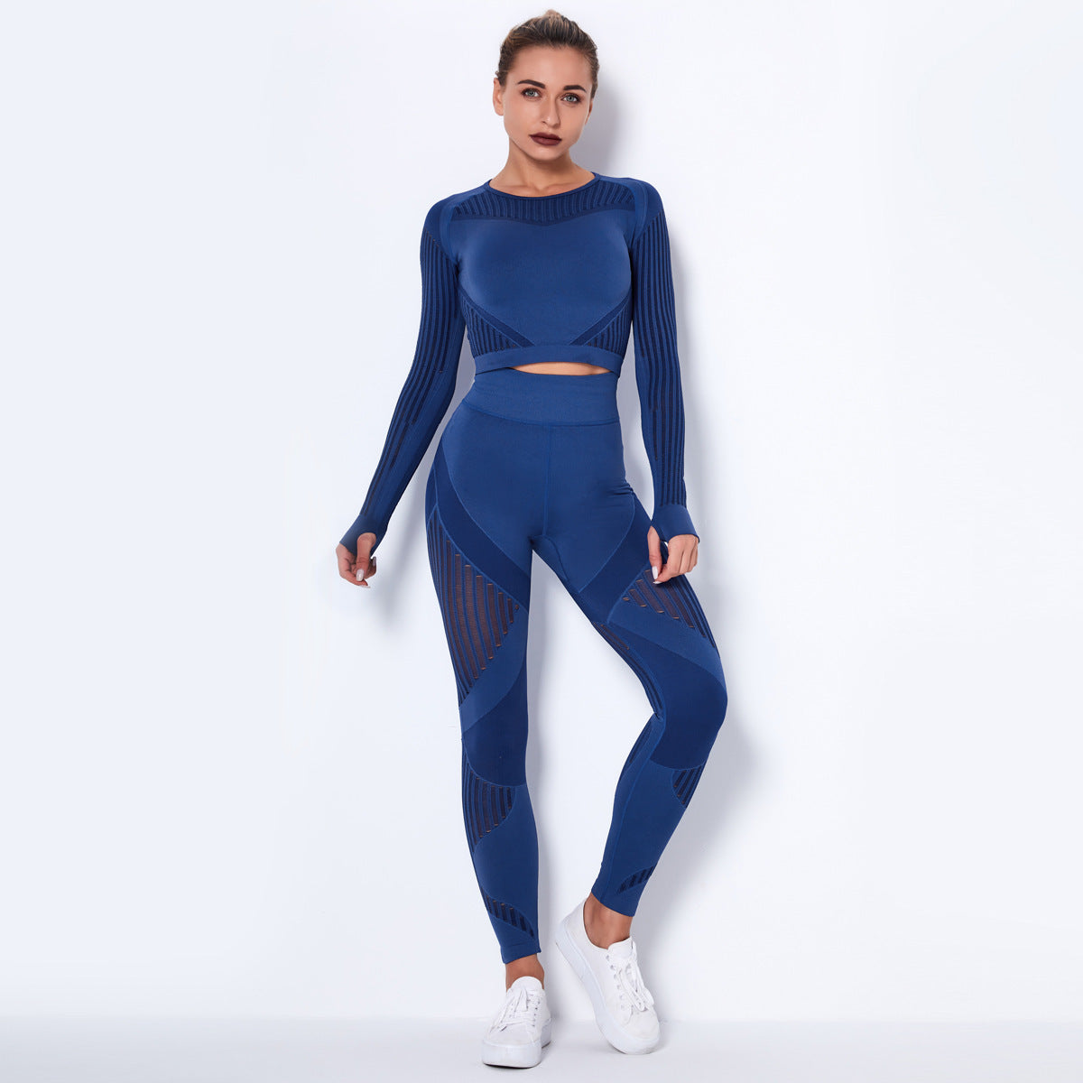 StripeFlex Knitted Yoga Suit – Moisture-Wicking Performance Set for Women