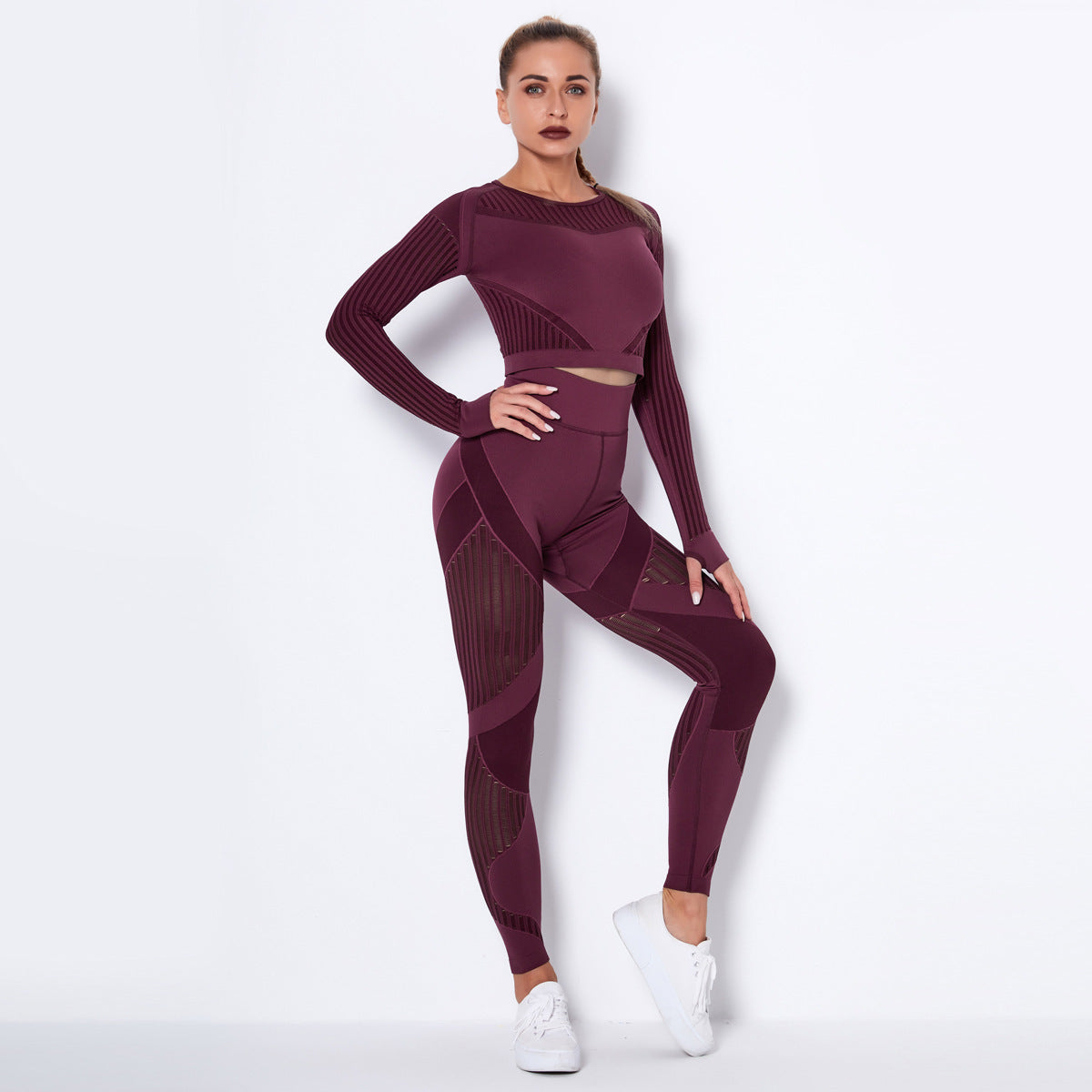 StripeFlex Knitted Yoga Suit – Moisture-Wicking Performance Set for Women