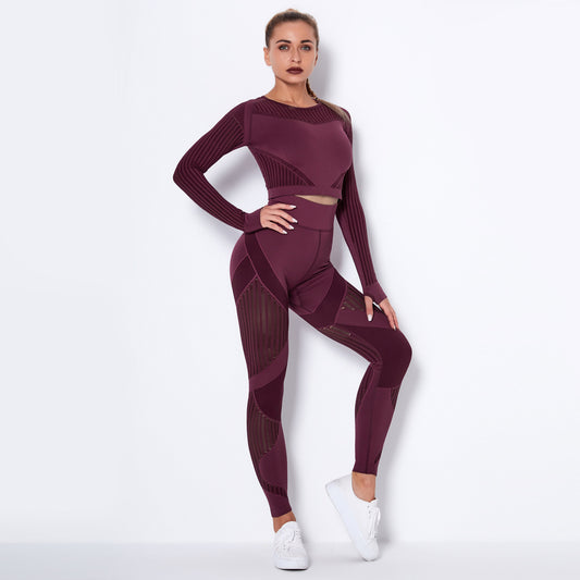 StripeFlex Knitted Yoga Suit – Moisture-Wicking Performance Set for Women