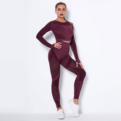 StripeFlex Knitted Yoga Suit – Moisture-Wicking Performance Set for Women