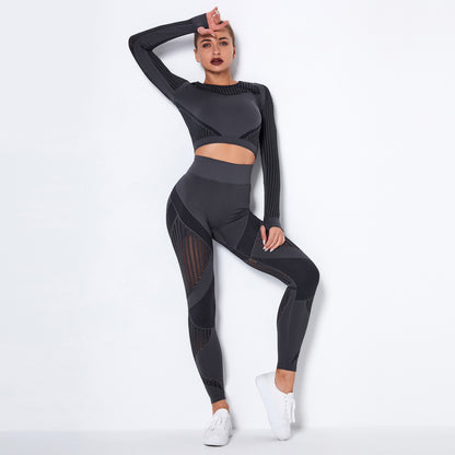 StripeFlex Knitted Yoga Suit – Moisture-Wicking Performance Set for Women