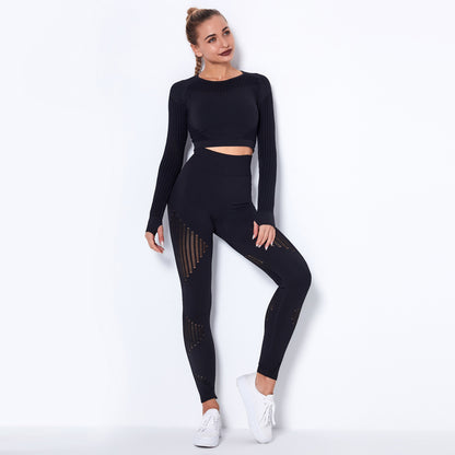 StripeFlex Knitted Yoga Suit – Moisture-Wicking Performance Set for Women