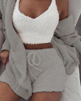 SereneEssentials™ Velvet Pajama Set – 3pc Crop Top & Drawstring Shorts
