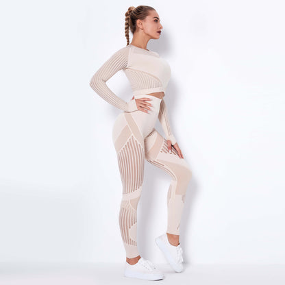 StripeFlex Knitted Yoga Suit – Moisture-Wicking Performance Set for Women