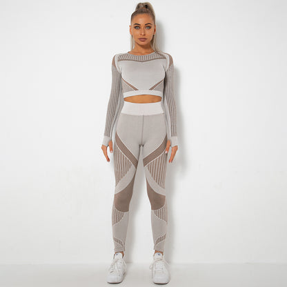 StripeFlex Knitted Yoga Suit – Moisture-Wicking Performance Set for Women